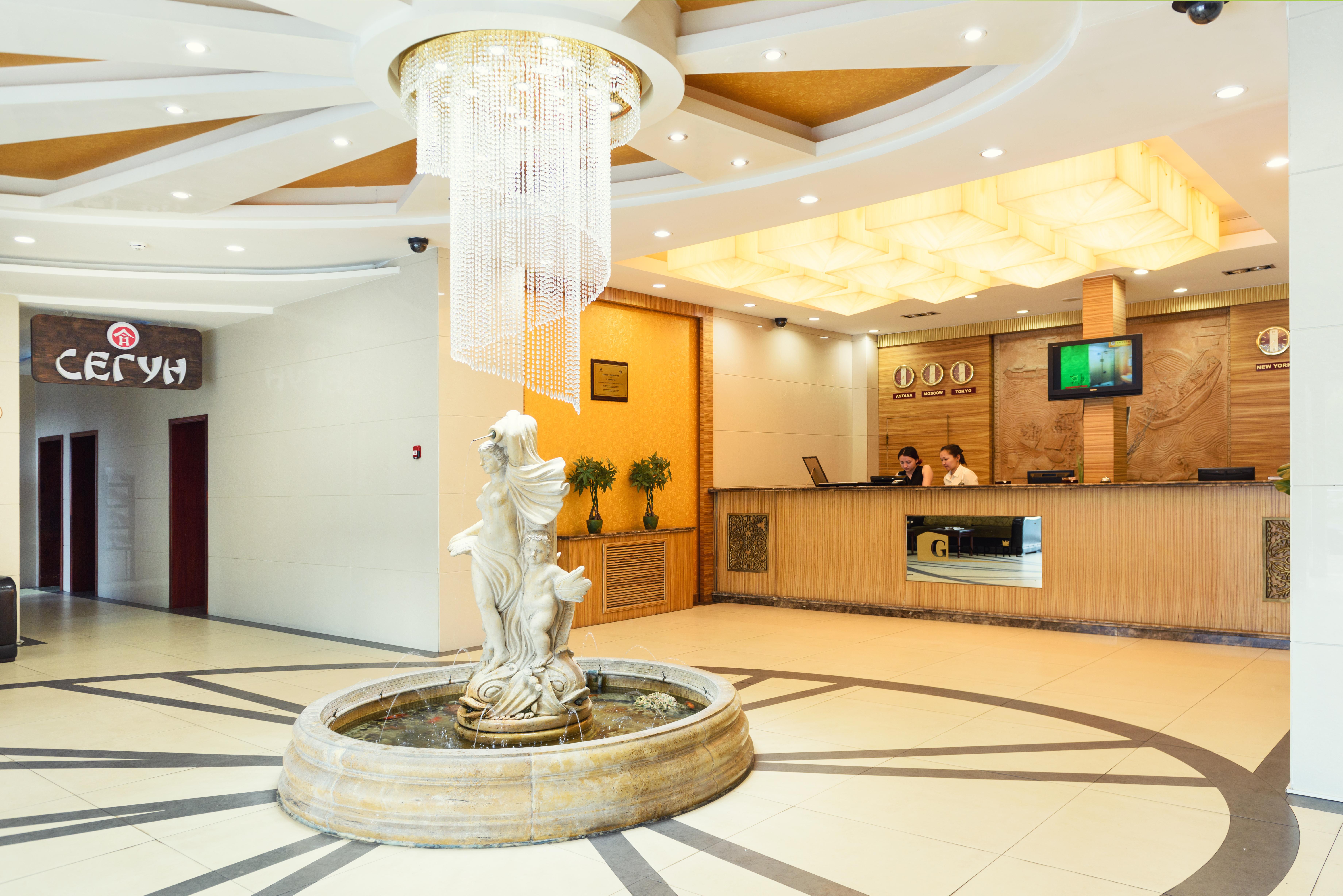 G Empire Hotell Astana Exteriör bild